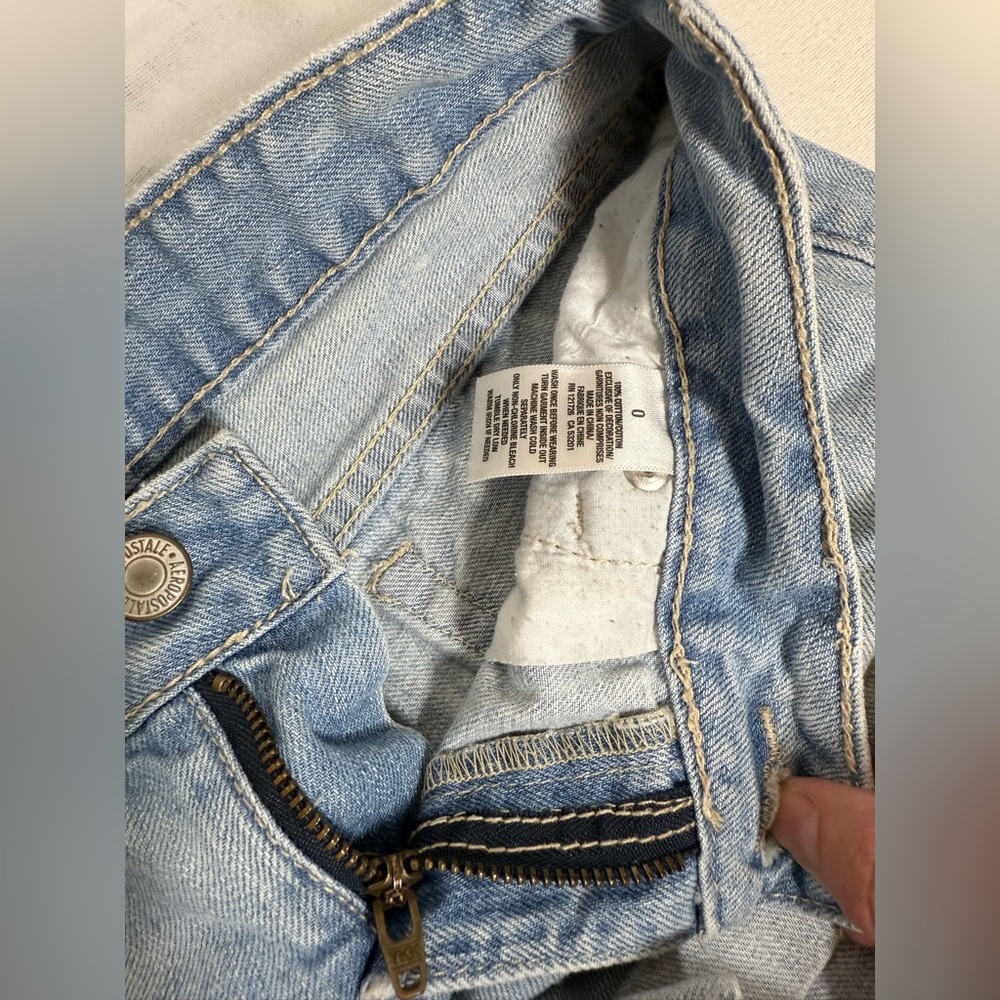 Aeropostale Blue Jean Shorts Distressed size 0 - Picture 3 of 10